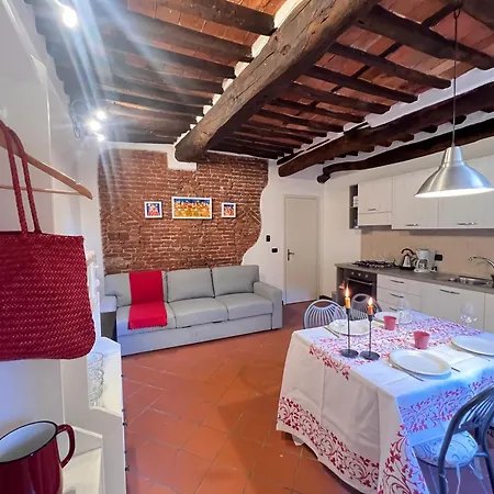 Casa Sibel Lucca